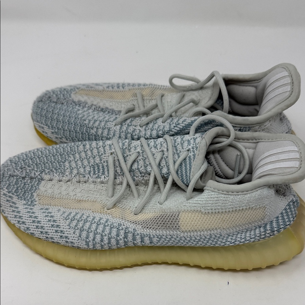 Yeezy Boost 350 V Cloud size 1 Youth - Picture 4 of 9